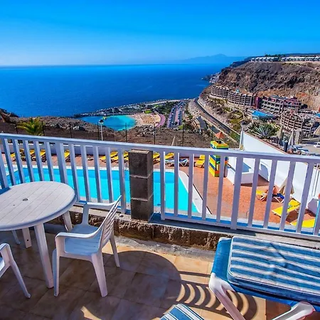 With Big Pool And Sea View Apartment Amadores