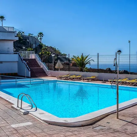 With Big Pool And Sea View Apartment Amadores